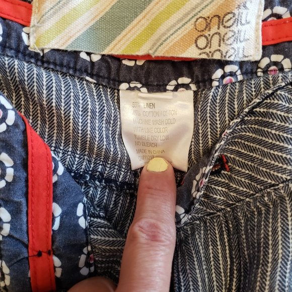 2 for 15. O'Neill striped denim shorts in Size 5 - Picture 6 of 10